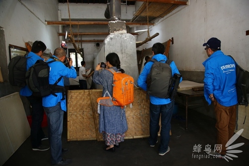 寻宣纸工艺 腾龙行非遗之路第二站落幕 